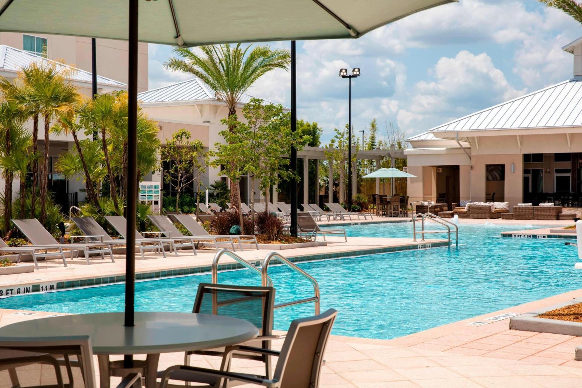Towneplace Suites Orlando At Flamingo Crossings Town Center/Western Entrance Bay Lake Ngoại thất bức ảnh